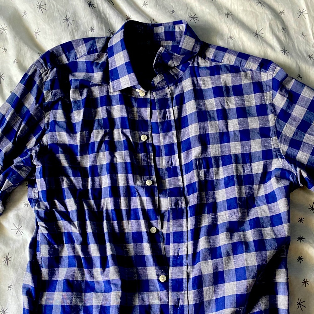 Untuckit plaid blue shirt medium